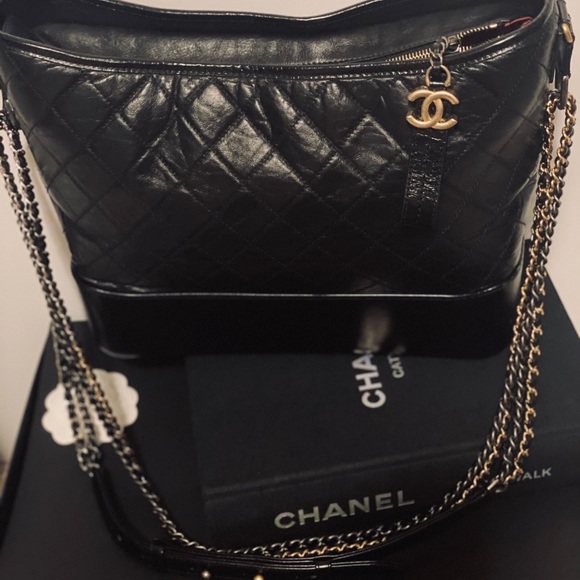 Chanel Gabrielle Hobo - medium - Picture 6 of 15